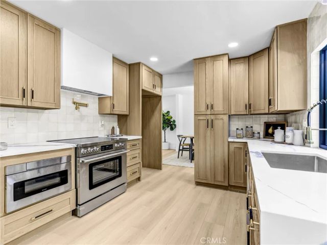 10091 Edye Drive, Huntington Beach, CA 92646