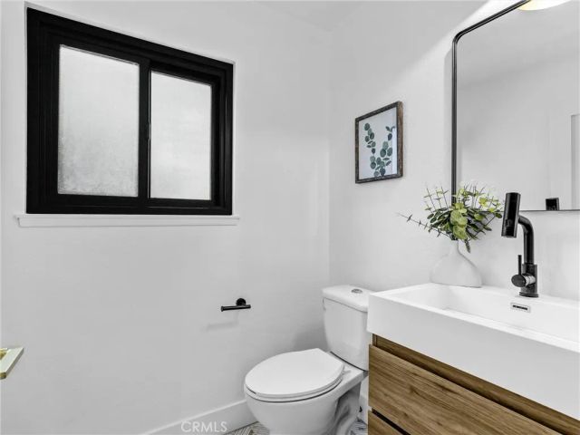 10091 Edye Drive, Huntington Beach, CA 92646