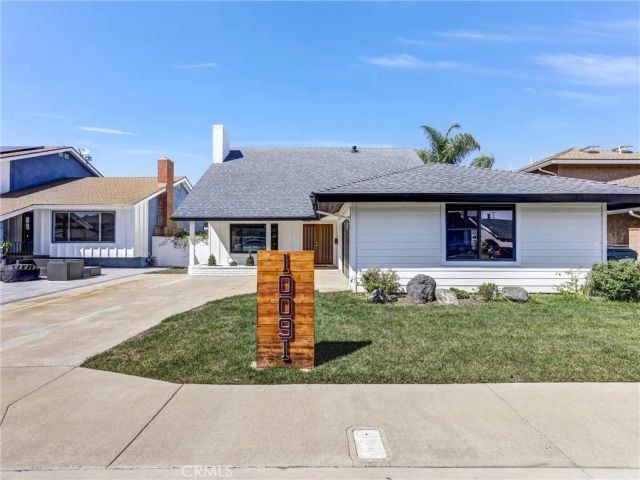 10091 Edye Drive, Huntington Beach, CA 92646