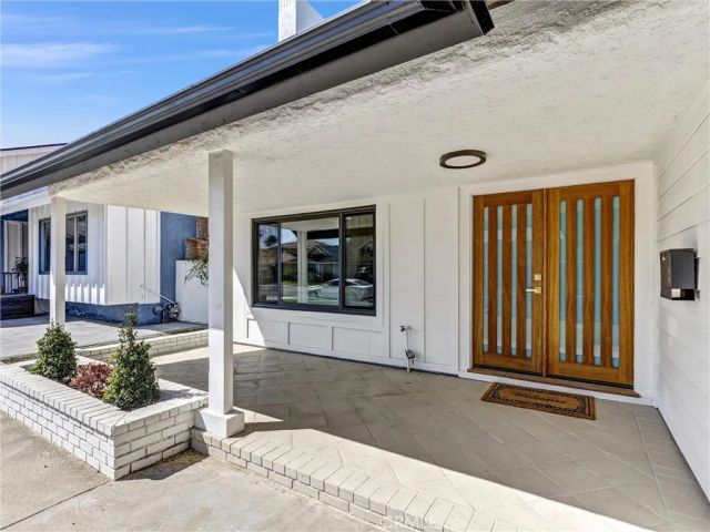 10091 Edye Drive, Huntington Beach, CA 92646