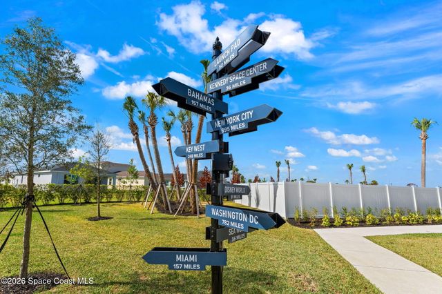 1029 Cavailian Place NW, Palm Bay, FL 32907