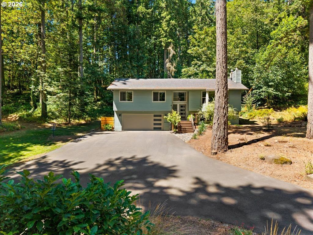 30475 Sw RIVERWOOD Dr, West Linn, OR 97068