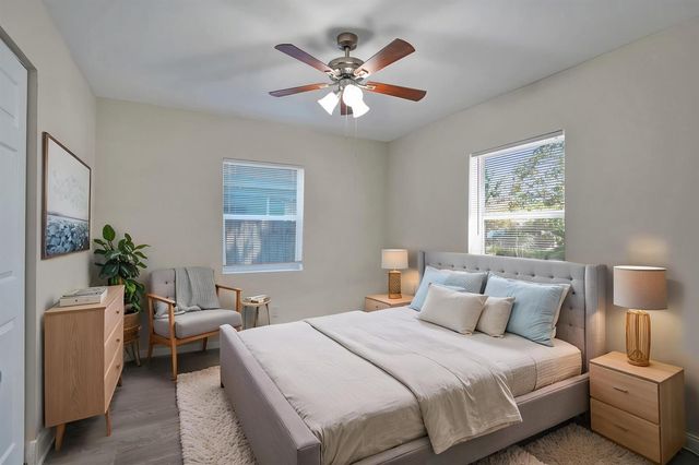 131 NE 51st Street, Oakland Park, FL 33334