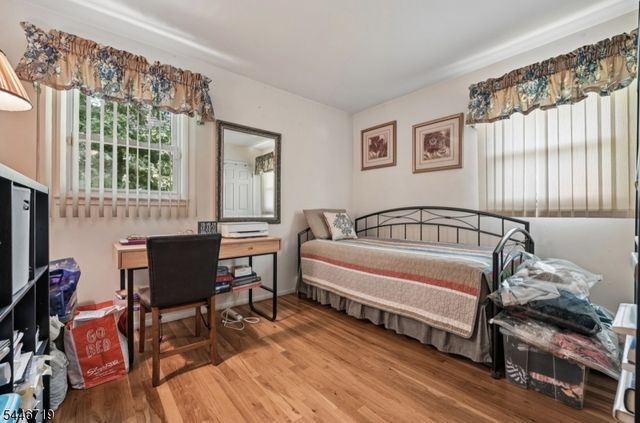 128 Marne Rd, Hopatcong Boro, NJ 07843