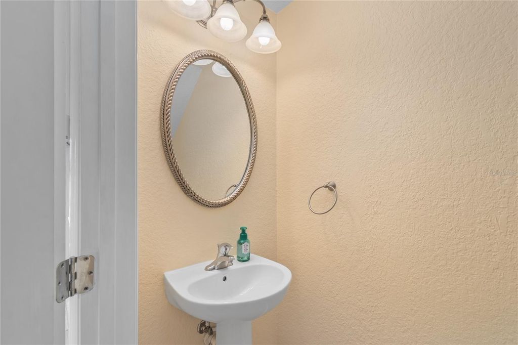 Image 16 of property listing at 4814 SW 44TH CIRCLE, Ocala, FL 34474