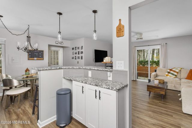 208 Owls Nest Court, Jackson, NJ 08527