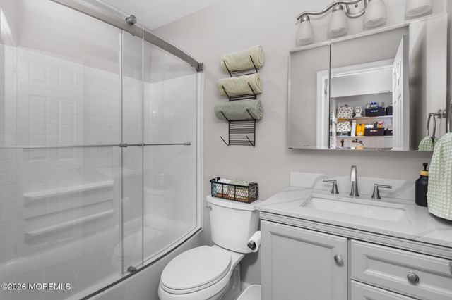 208 Owls Nest Court, Jackson, NJ 08527