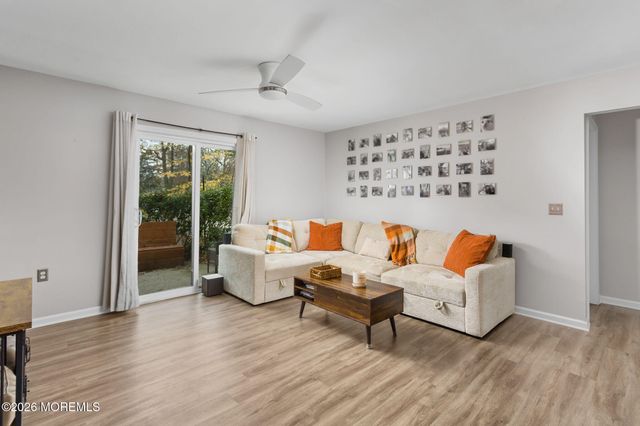 208 Owls Nest Court, Jackson, NJ 08527