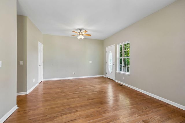 280 Hillside Road, Whitwell, TN 37397
