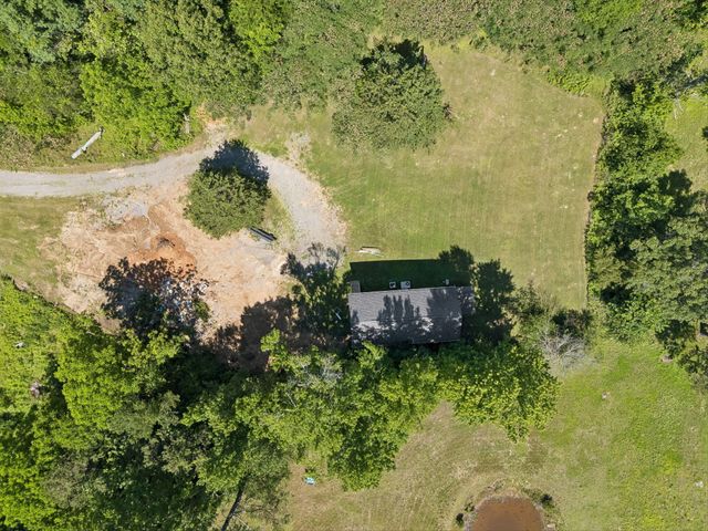 280 Hillside Road, Whitwell, TN 37397
