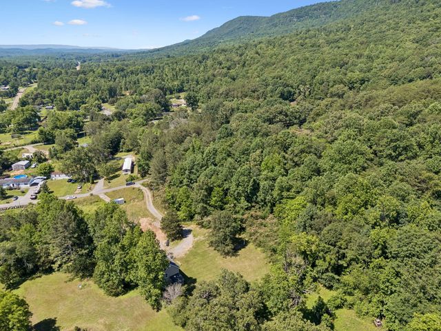 280 Hillside Road, Whitwell, TN 37397