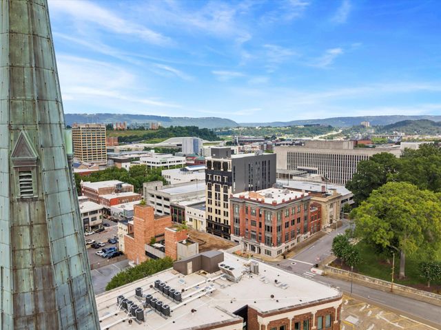 117 E 7th St # 903-B, Chattanooga, TN 37402