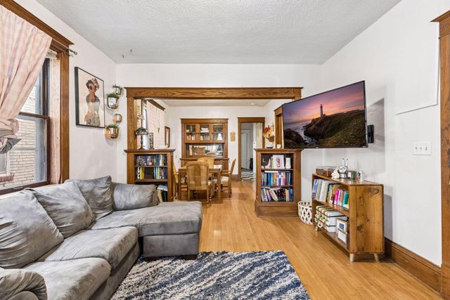 724 Hague Avenue, Saint Paul, MN 55104