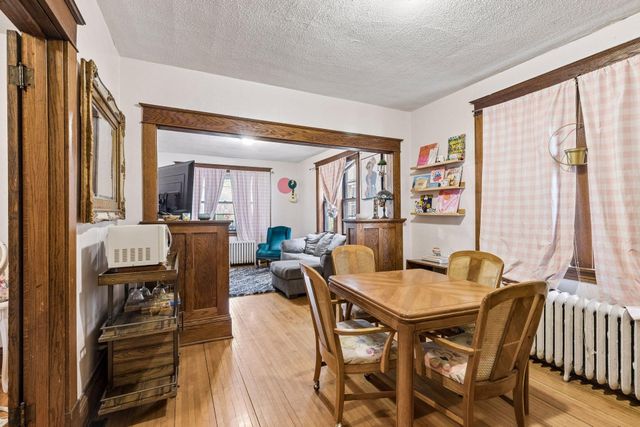 724 Hague Avenue, Saint Paul, MN 55104