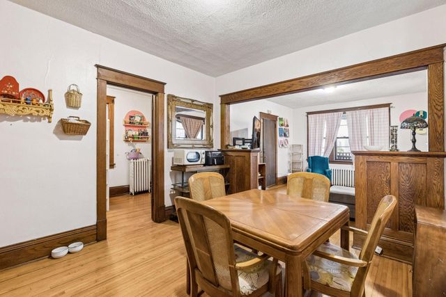 724 Hague Avenue, Saint Paul, MN 55104