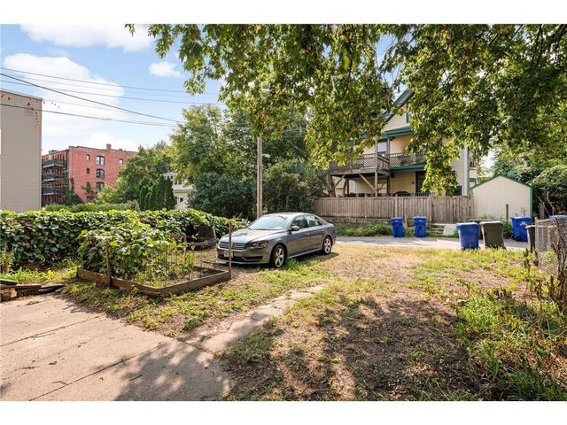 724 Hague Avenue, Saint Paul, MN 55104