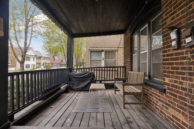 724 Hague Avenue, Saint Paul, MN 55104