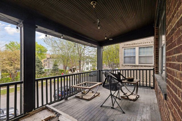 724 Hague Avenue, Saint Paul, MN 55104