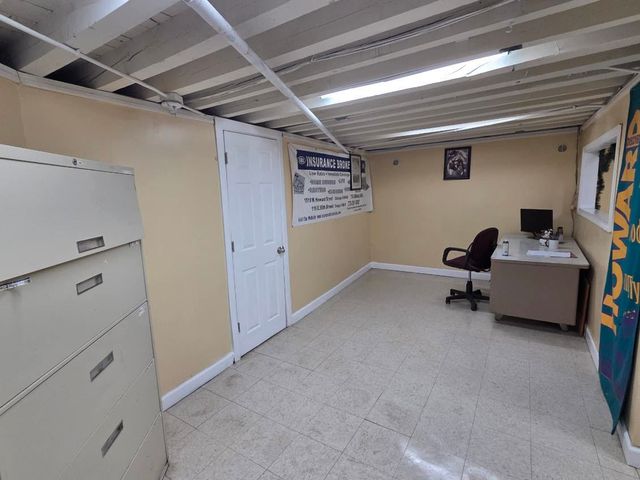 7547 N Rogers Avenue, Chicago, IL 60626