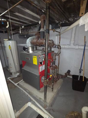 7547 N Rogers Avenue, Chicago, IL 60626