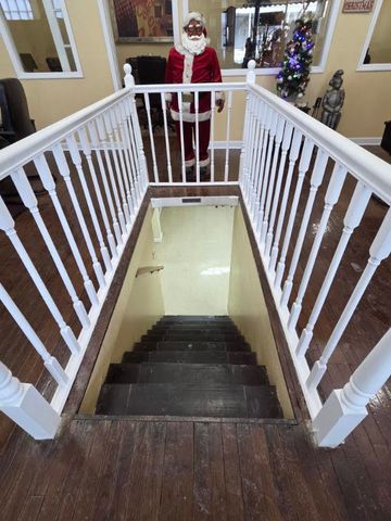 7547 N Rogers Avenue, Chicago, IL 60626