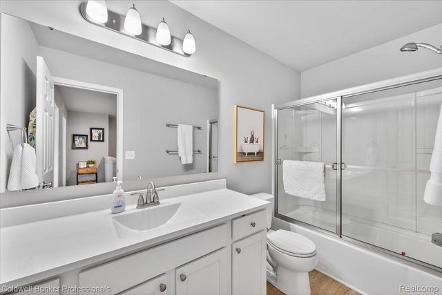 7047 Wildflower Court, Grand Blanc Charter Township, MI 48439