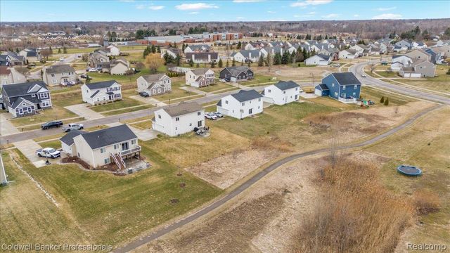 7047 Wildflower Court, Grand Blanc Charter Township, MI 48439