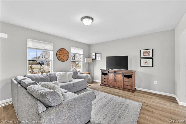 7047 Wildflower Court, Grand Blanc Charter Township, MI 48439