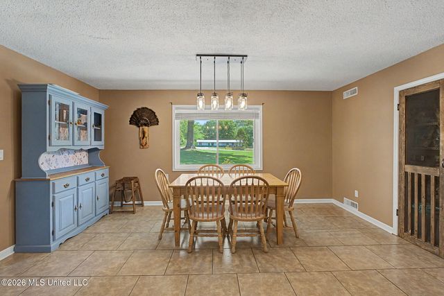 2125 Swinnea Road, Nesbit, MS 38651