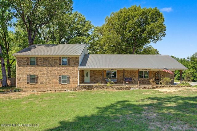 2125 Swinnea Road, Nesbit, MS 38651