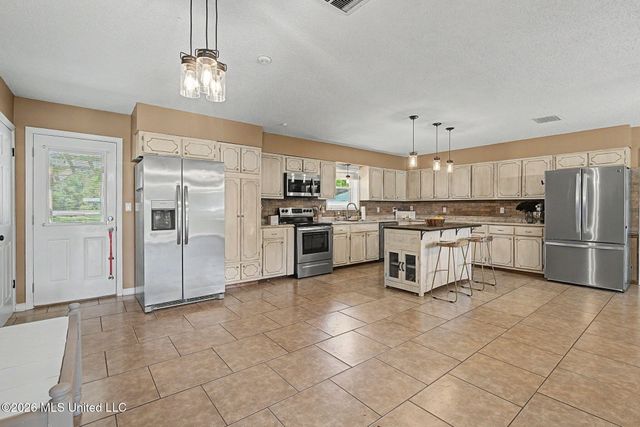 2125 Swinnea Road, Nesbit, MS 38651