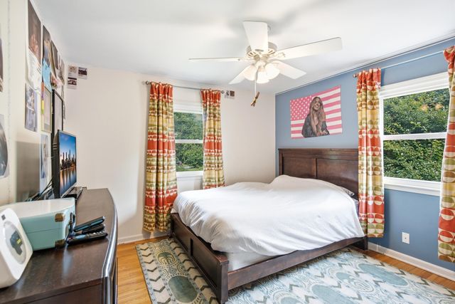 1225 SUNSET DR, Columbia, MO 65203