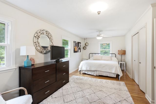1225 SUNSET DR, Columbia, MO 65203