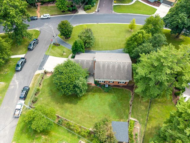 1225 SUNSET DR, Columbia, MO 65203