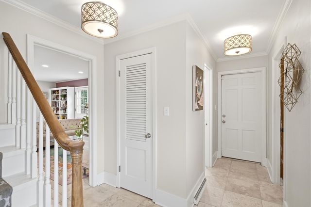 1225 SUNSET DR, Columbia, MO 65203