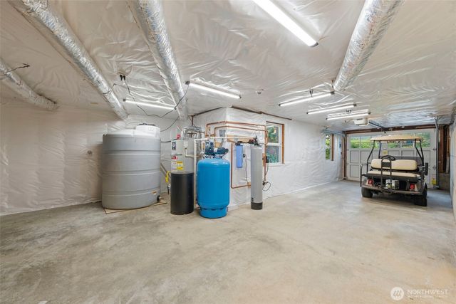 5663 S Campbell Lake Road, Anacortes, WA 98221