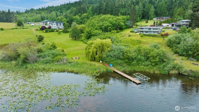 5663 S Campbell Lake Road, Anacortes, WA 98221