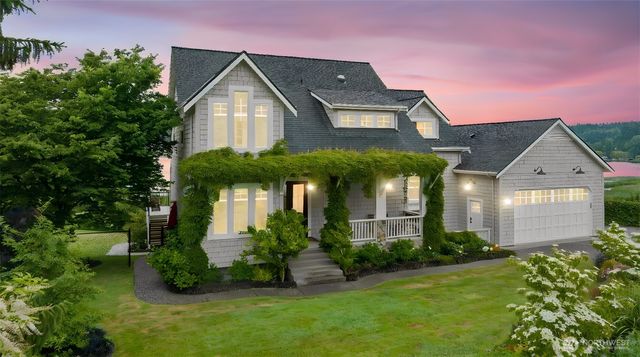 5663 S Campbell Lake Road, Anacortes, WA 98221