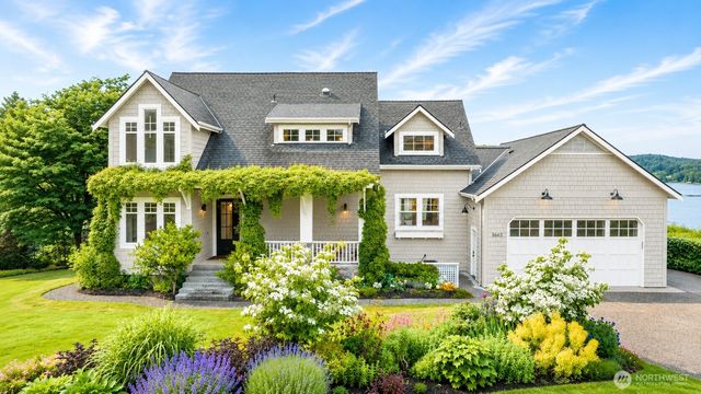 5663 S Campbell Lake Road, Anacortes, WA 98221