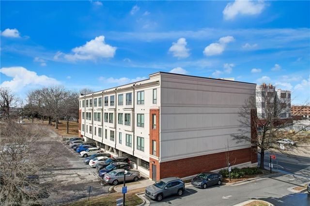 411 Washington Street 309, Greensboro, NC 27401