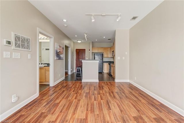 411 Washington Street 309, Greensboro, NC 27401