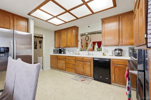 6316 N Barcus Avenue, Fresno, CA 93722