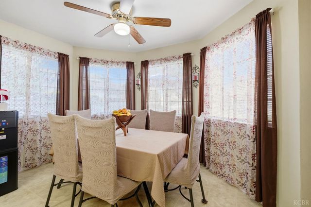 6316 N Barcus Avenue, Fresno, CA 93722