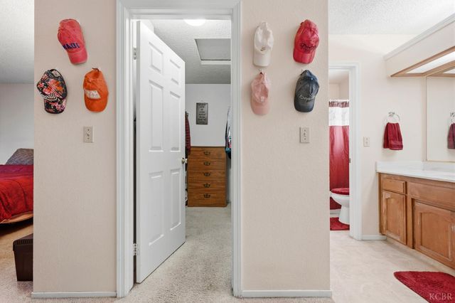 6316 N Barcus Avenue, Fresno, CA 93722