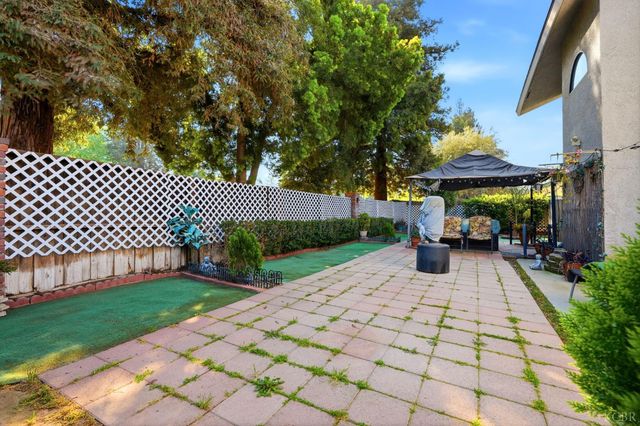 6316 N Barcus Avenue, Fresno, CA 93722