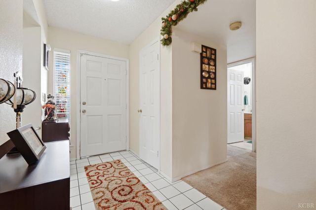 6316 N Barcus Avenue, Fresno, CA 93722