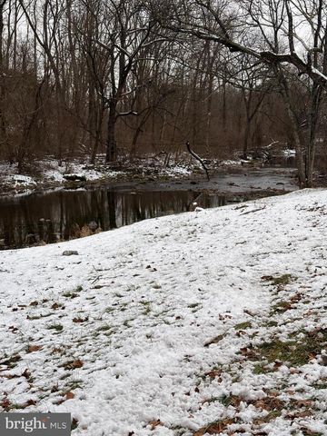 723 HONEY CREEK RD, Reedsville, PA 17084