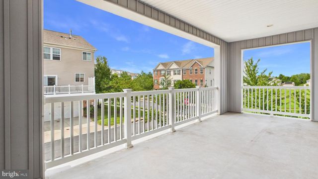 10068 MARKET ST, Manassas, VA 20110