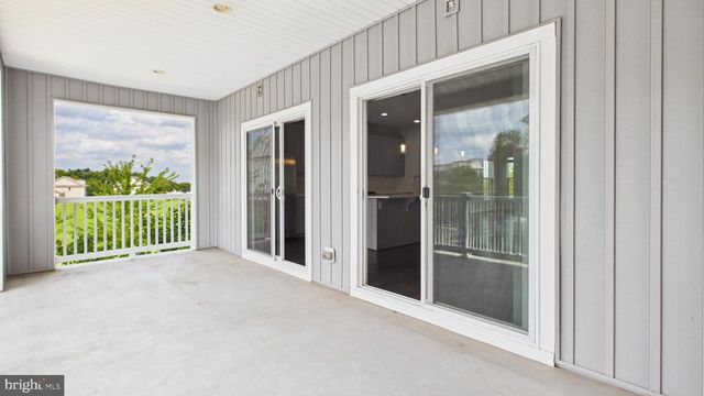 10068 MARKET ST, Manassas, VA 20110