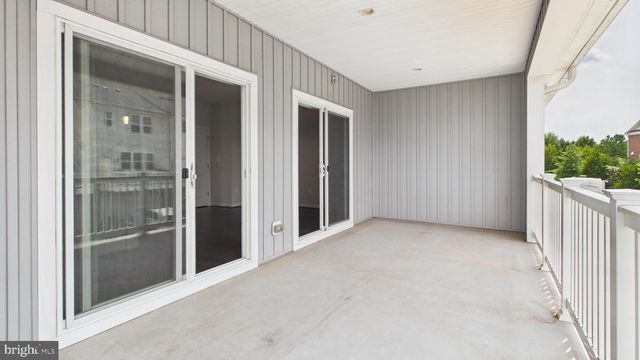 10068 MARKET ST, Manassas, VA 20110
